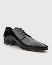 Load image into Gallery viewer, VINCENT &amp; FRANKS VFS25LA BLACK PATENT DERBY SHOE
