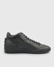 Load image into Gallery viewer, VINCENT &amp; FRANKS VFW24XON BLACK CALF LEATHER SNEAKER
