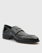 Load image into Gallery viewer, VINCENT &amp; FRANKS VFW26-LO BLACK PATENT LOAFER
