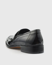 Load image into Gallery viewer, VINCENT &amp; FRANKS VFW26-LO BLACK PATENT LOAFER
