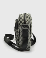Load image into Gallery viewer, KARL LAGERFELD 805904-990 BLACK KL LOGO CROSSBODY BAG
