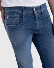 Load image into Gallery viewer, REPLAY RY74661M914Y INDIGO ANBASS HYPERFLEX JEANS
