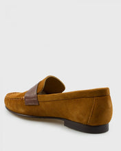 Load image into Gallery viewer, VINCENT &amp; FRANKS VF64_7 TOBACCO SUEDE LOAFER
