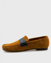 Load image into Gallery viewer, VINCENT &amp; FRANKS VF64ANTI_ AZUL SUEDE LOAFER
