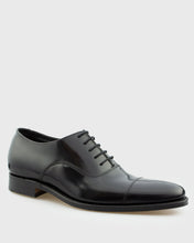 Load image into Gallery viewer, LOAKE SMITH BLACK GOODYEAR WELTED TOE CAP SHOE
