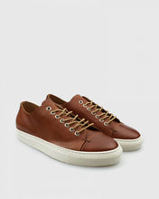 Load image into Gallery viewer, INCENT &amp; FRANKS VFS197033 TAN SNEAKER
