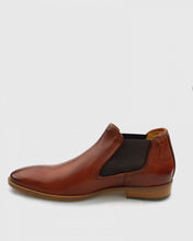 Load image into Gallery viewer, IMASCHI VITS19-3651 BRANDY CHELSEA 1/2 BOOT
