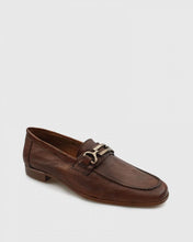 Load image into Gallery viewer, VINCENT &amp; FRANKS VFSS19373 BRANDY LOAFER

