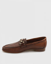 Load image into Gallery viewer, VINCENT &amp; FRANKS VFSS19373 BRANDY LOAFER

