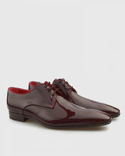 Load image into Gallery viewer, L&#39;STONY 6444 PATENT MAROON LACE SHOE
