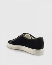 Load image into Gallery viewer, VINCENT &amp; FRANKS VFSNBWS19 BLACK SNEAKER
