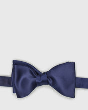 Load image into Gallery viewer, FRANCESCO TOME TYOFT-11 SELF TIE PLAIN NAVY SILK BOW
