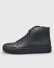 Load image into Gallery viewer, VINCENT &amp; FRANKS VFW22HT BLACK HIGH-TOP LEATHER SNEAKER
