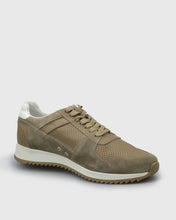 Load image into Gallery viewer, VINCENT &amp; FRANKS S21-VF SAND LEATHER SNEAKER
