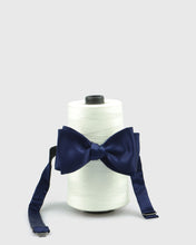 Load image into Gallery viewer, FRANCESCO TOME TYOFT-11 SELF TIE PLAIN NAVY SILK BOW
