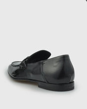 Load image into Gallery viewer, VINCENT &amp; FRANKS VFS21 BLACK PERFORATED PATENT LOAFER
