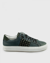 Load image into Gallery viewer, VINCENT &amp; FRANKS VFSNKRW19 GREEN SNEAKER
