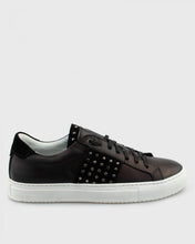 Load image into Gallery viewer, VINCENT &amp; FRANKS VFSNKRW19 BLACK SNEAKER
