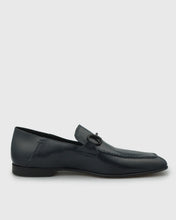 Load image into Gallery viewer, VINCENT &amp; FRANKS VFS21 NAVY PERFORATED PATENT LOAFER
