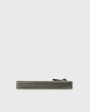 Load image into Gallery viewer, VINCENT &amp; FRANKS VF131.07 GUN-ROD TIE BAR
