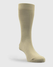 Load image into Gallery viewer, VISCONTI A590V PLAIN CAMEL SOCKS
