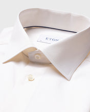 Load image into Gallery viewer, ETON 10001234202 IVORY SIGNATURE TWILL SLIM SC SHIRT
