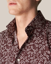 Load image into Gallery viewer, ETON 10000394057 MAROON PRINT SLIM SC SHIRT
