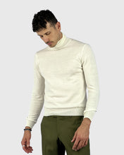 Load image into Gallery viewer, VISCONTI W23R IVORY WOOL ROLL NECK / POLO NECK

