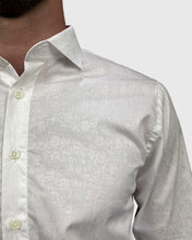 Load image into Gallery viewer, VINCENT &amp; FRANKS S194S6720-01 WHITE JACQUARD SLIM SC SHIRT
