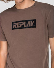Load image into Gallery viewer, REPLAY M3882.2262G  BROWN CREW T-SHIRT
