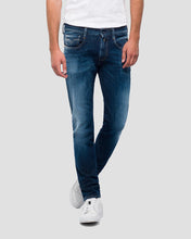 Load image into Gallery viewer, REPLAY M914661S14007 BLUE ANBASS HYPERFLEX JEANS
